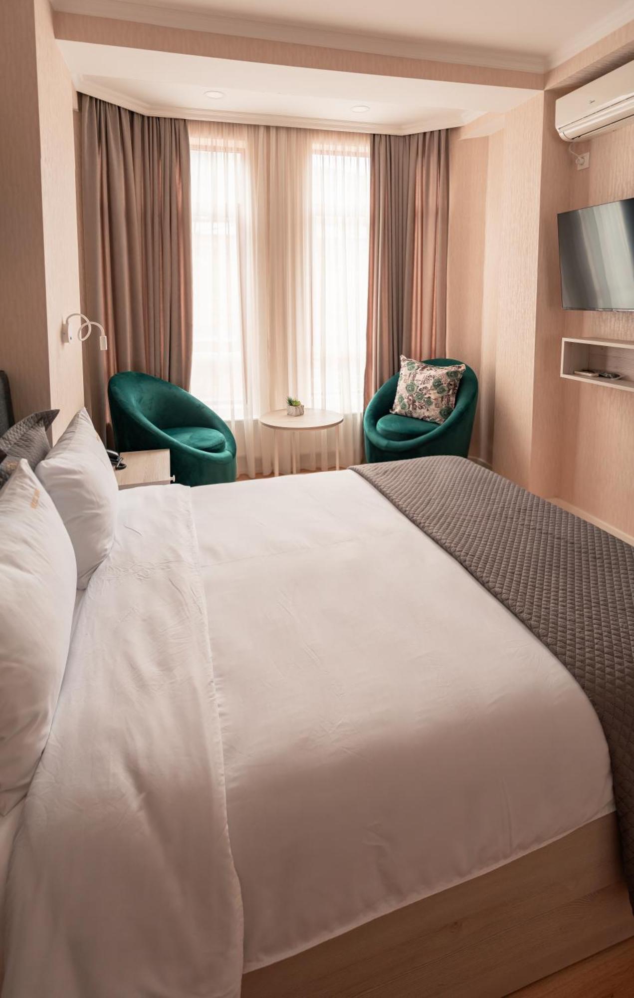 Hotel Well Inn Tbilisi Eksteriør bilde