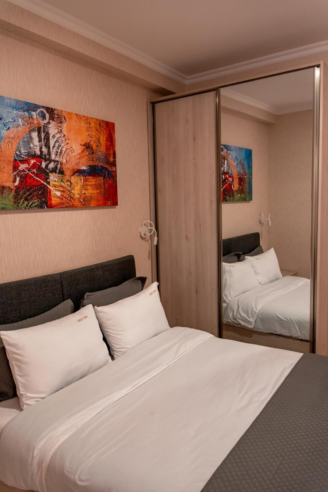 Hotel Well Inn Tbilisi Eksteriør bilde