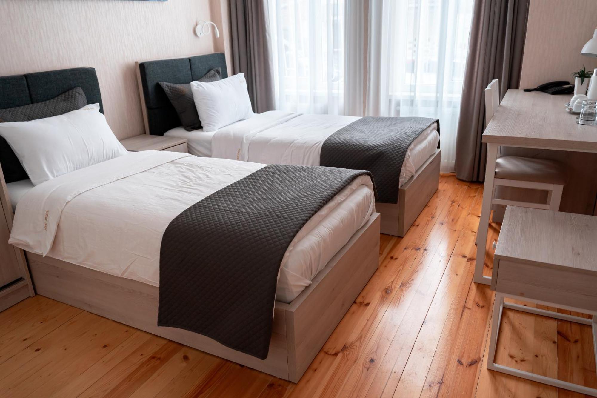 Hotel Well Inn Tbilisi Eksteriør bilde