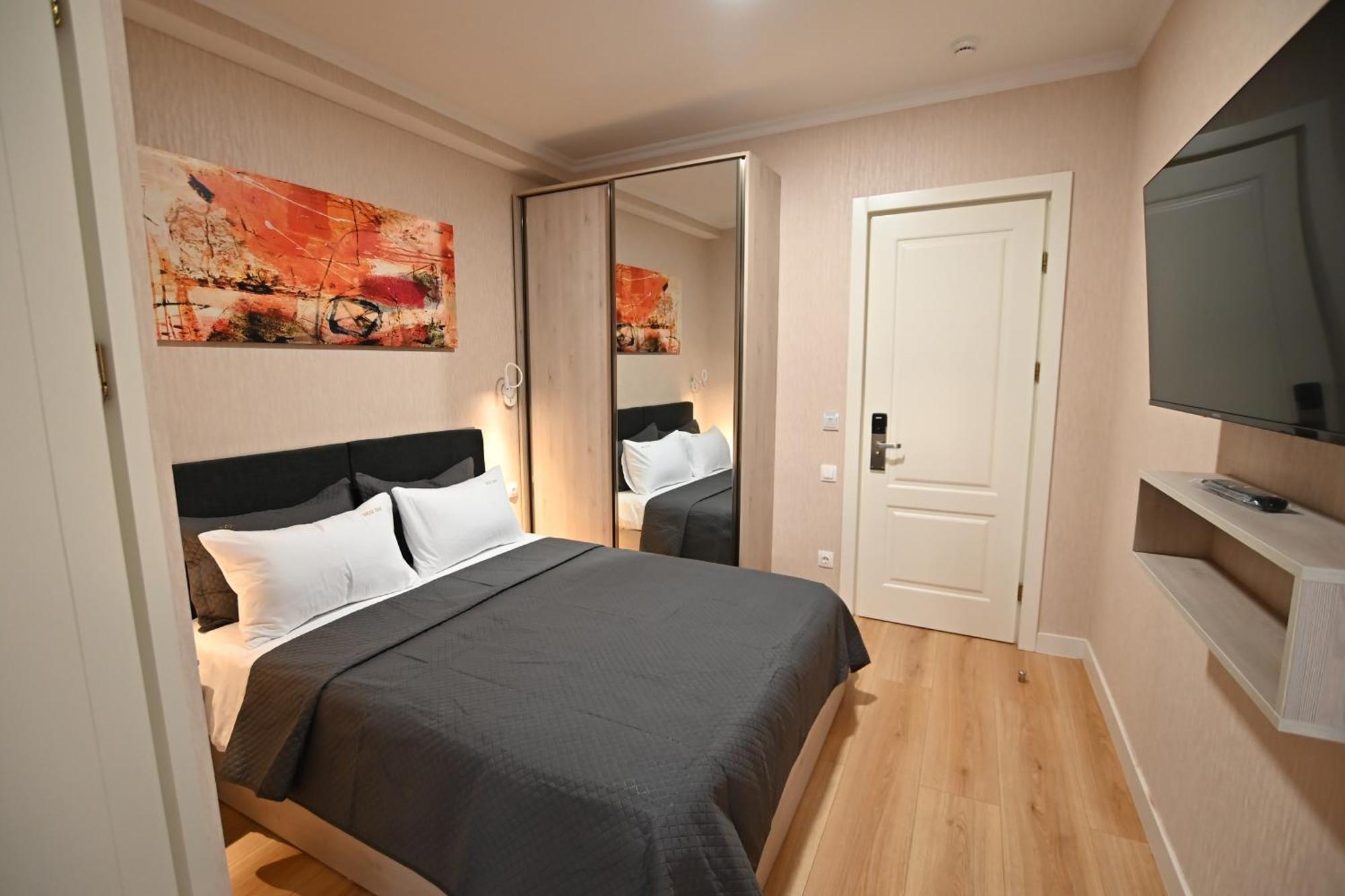 Hotel Well Inn Tbilisi Eksteriør bilde